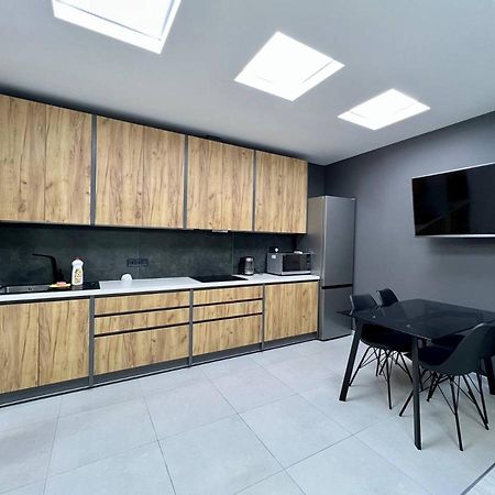 44 Pearl Stylish 1-Bedroom Apartment Odessa Eksteriør bilde