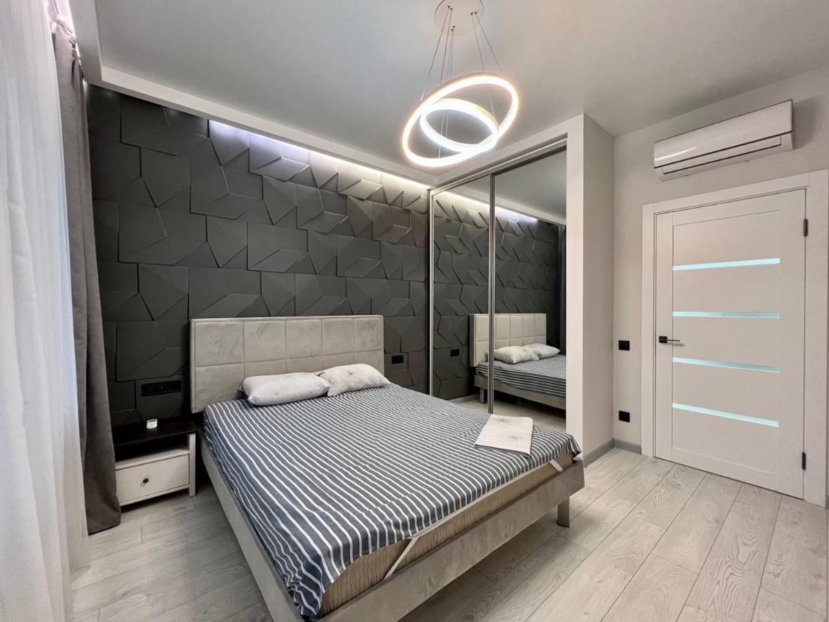 44 Pearl Stylish 1-Bedroom Apartment Odessa Eksteriør bilde